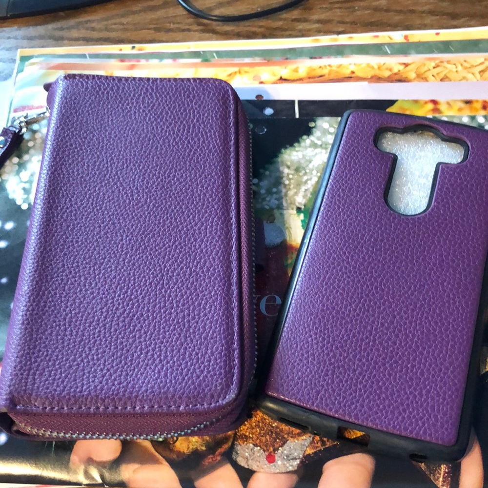 Cell phone wallet.